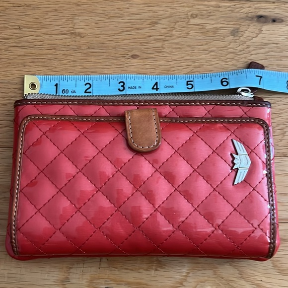 NWOT - CONSUELA - Quilted Red bifold Wallet light red - Picture 6 of 10